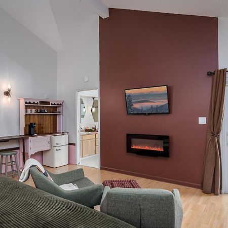 The Mountain Den Apartment Squamish Luaran gambar
